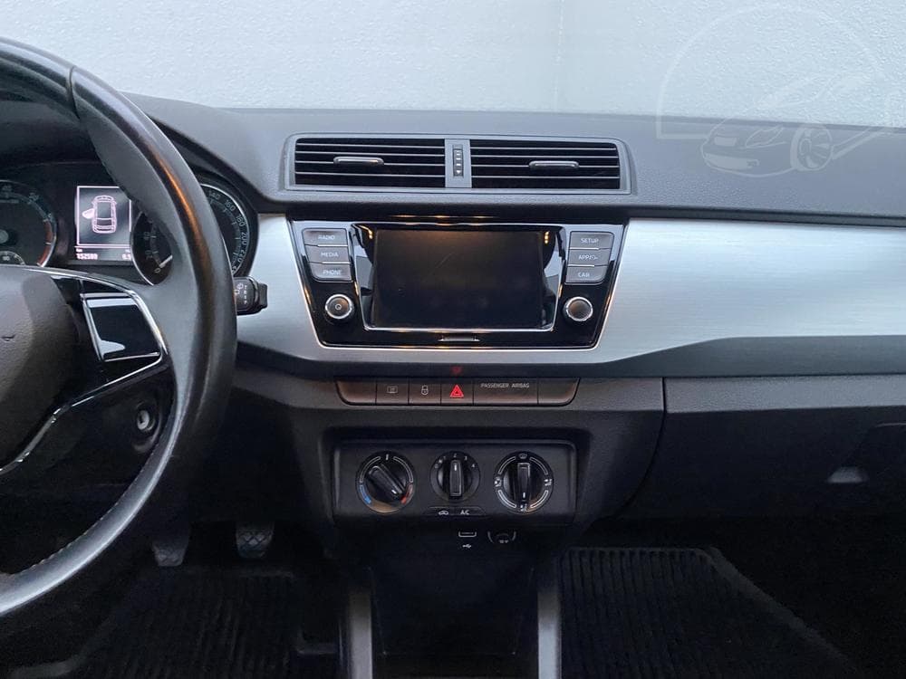 2021 Škoda FABIA - 23