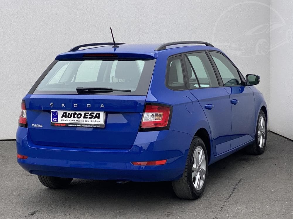 2021 Škoda FABIA - 7