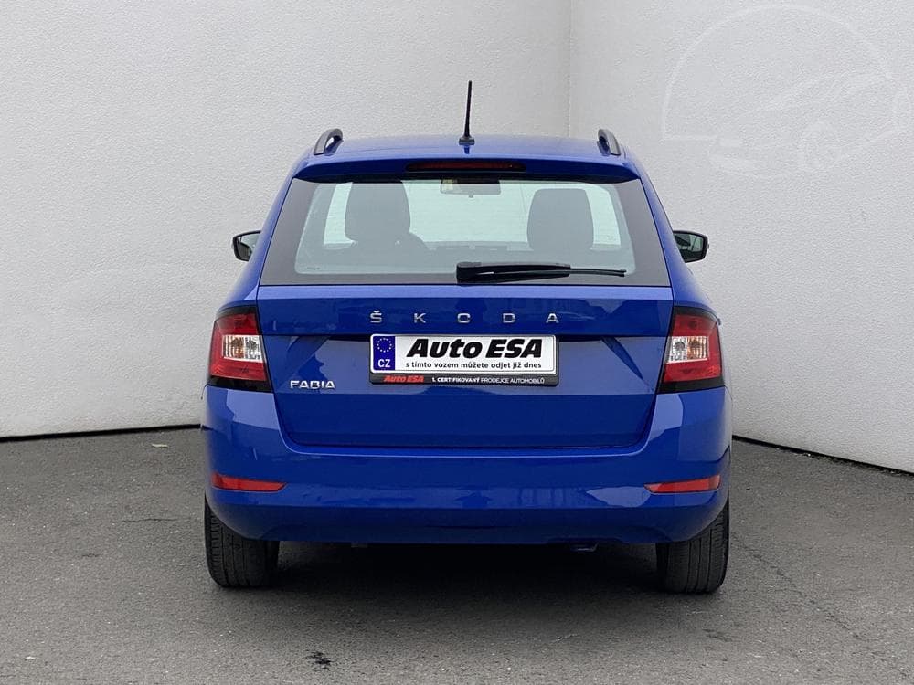 2021 Škoda FABIA - 9