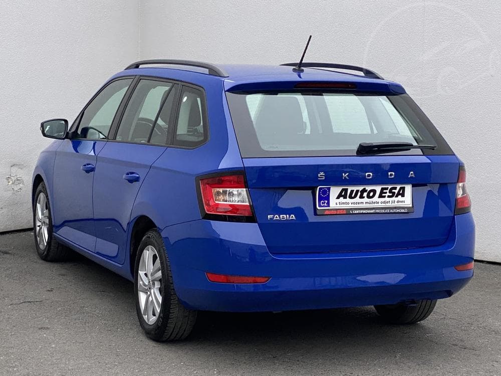 2021 Škoda FABIA - 11