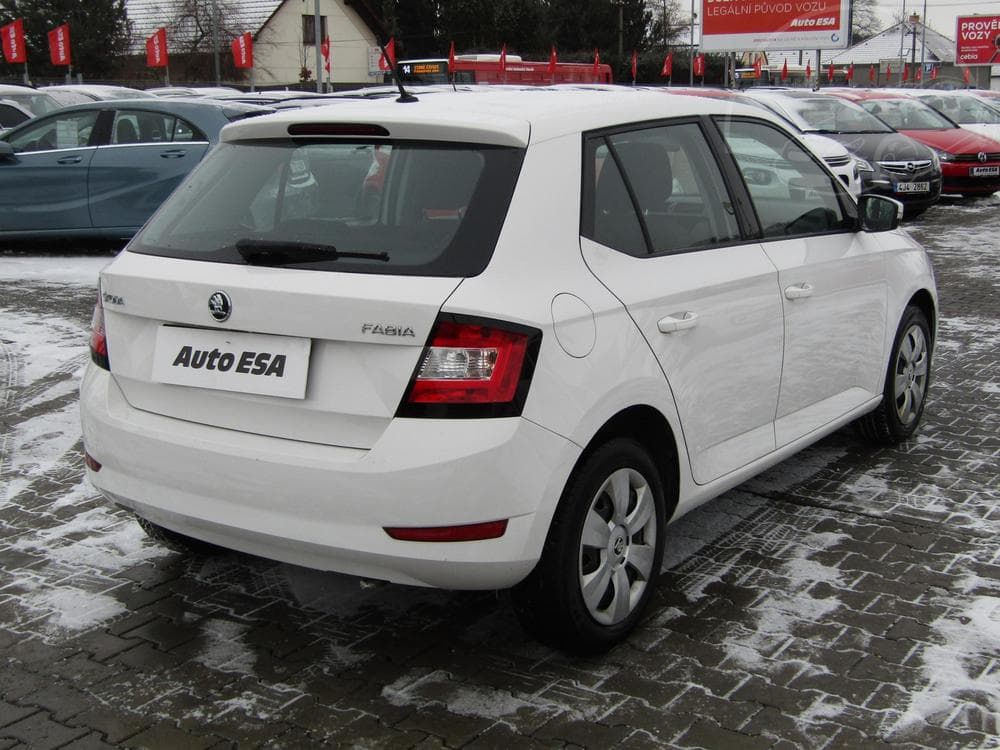 2019 Škoda FABIA - 7