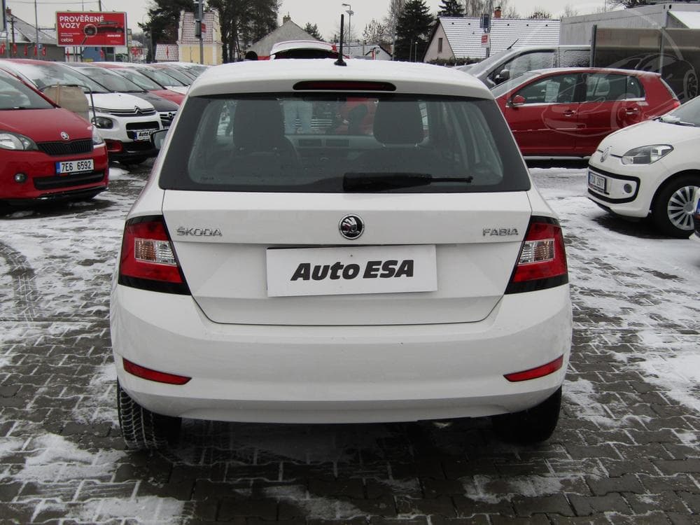 2019 Škoda FABIA - 9