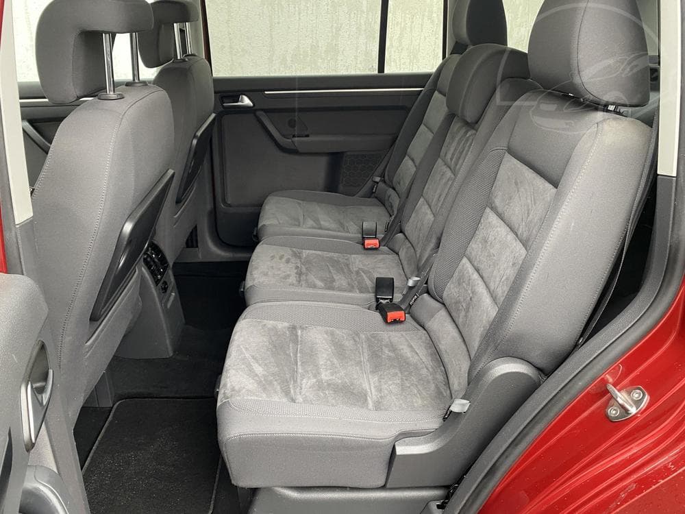 2011 Volkswagen Touran - 19