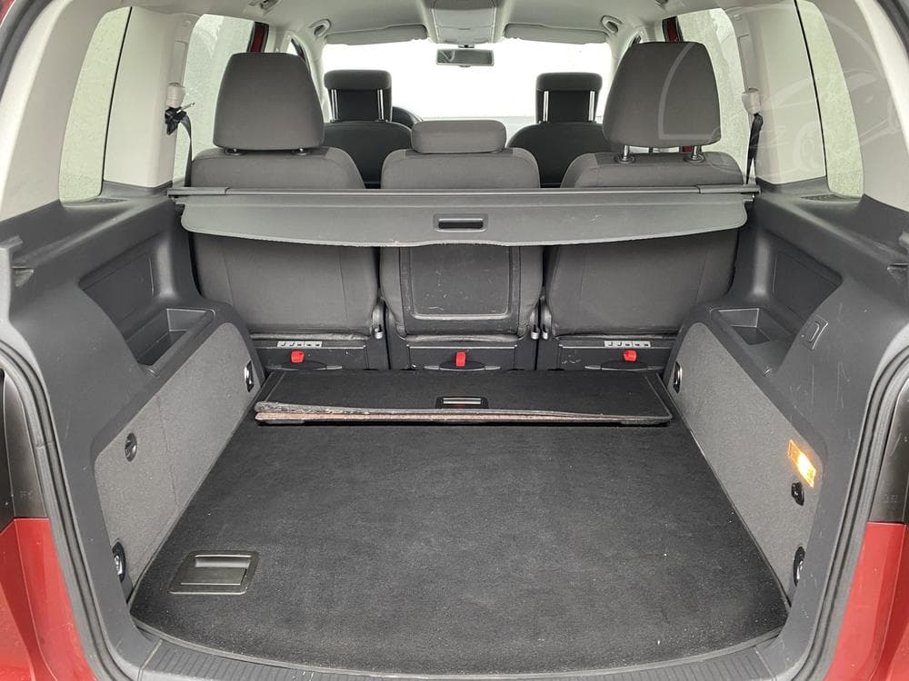 2011 Volkswagen Touran - 13