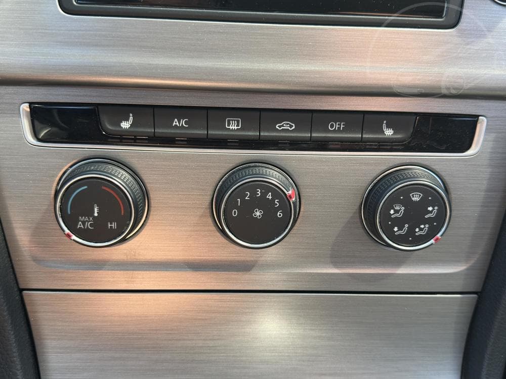 2015 Volkswagen GOLF - 16