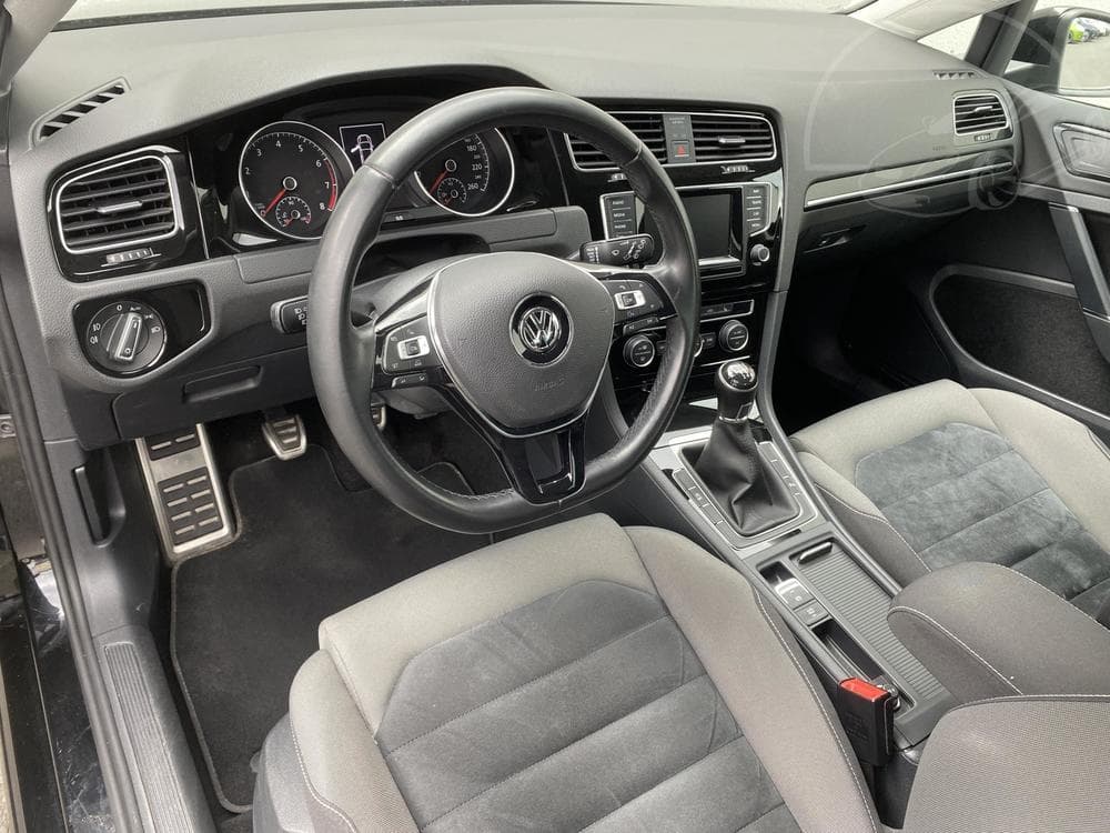 2015 Volkswagen GOLF - 8