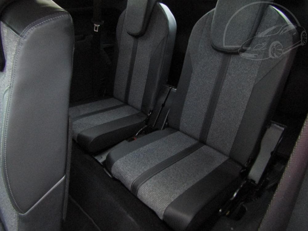 2017 Peugeot 5008 - 11