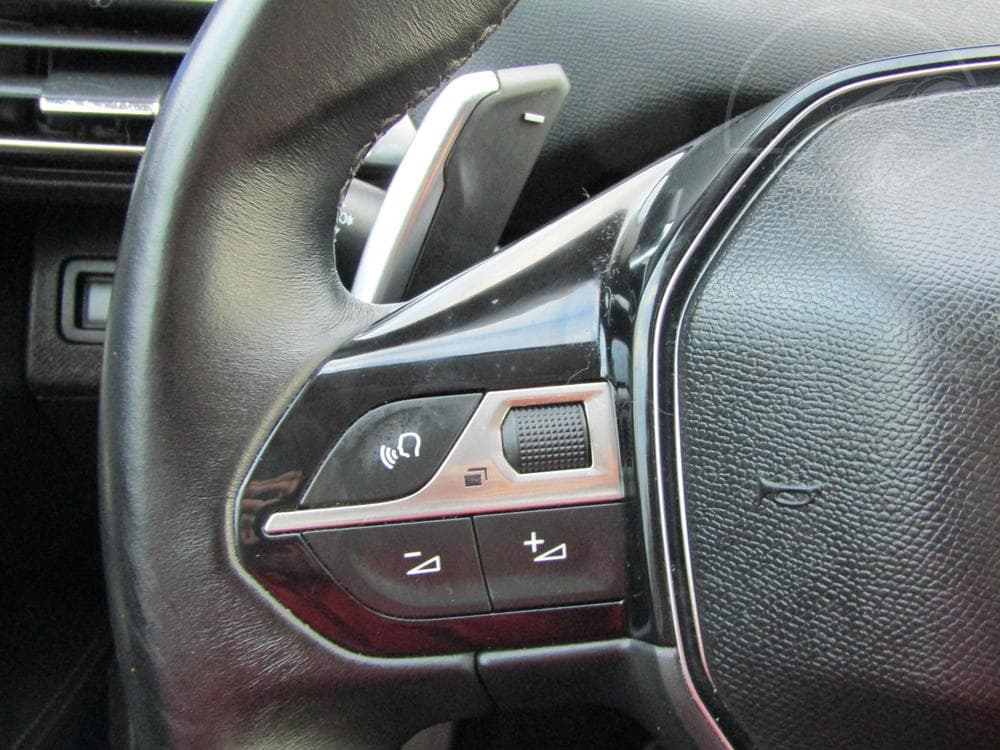 2017 Peugeot 5008 - 19