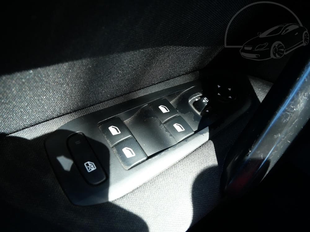 2016 Peugeot 308 - 14