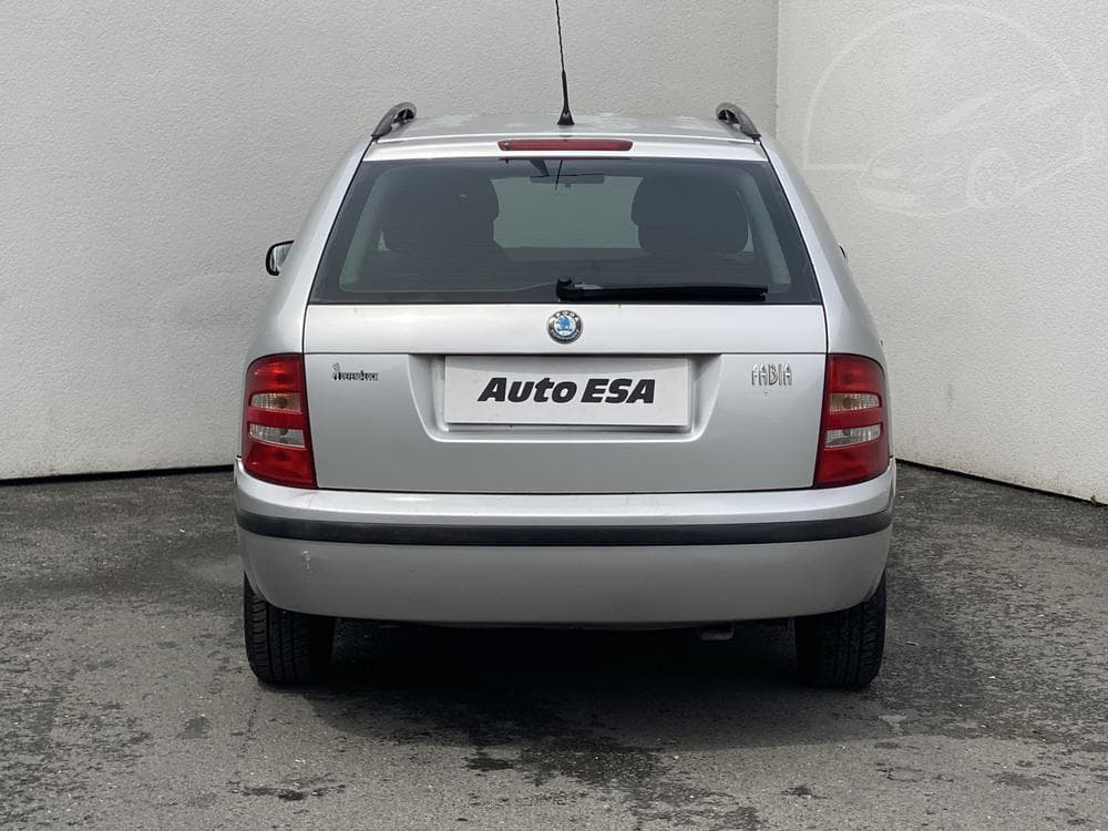 2004 Škoda FABIA - 9