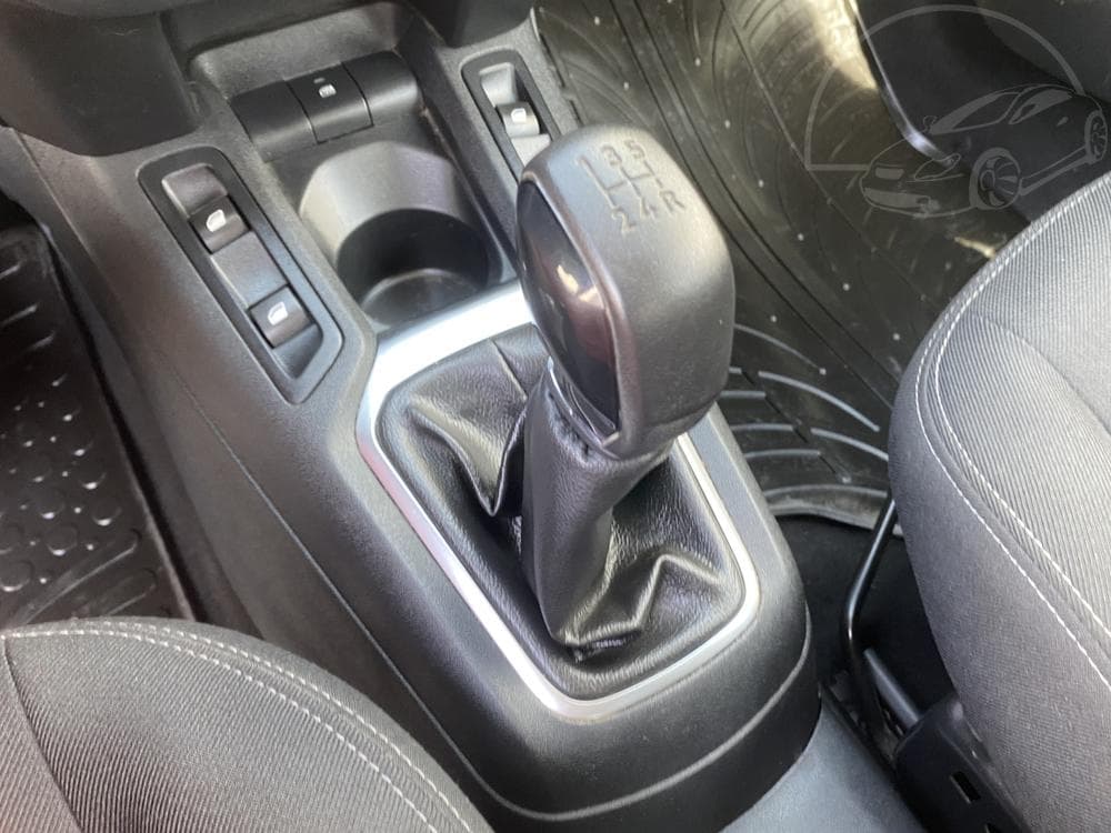 2017 Peugeot 301 - 31