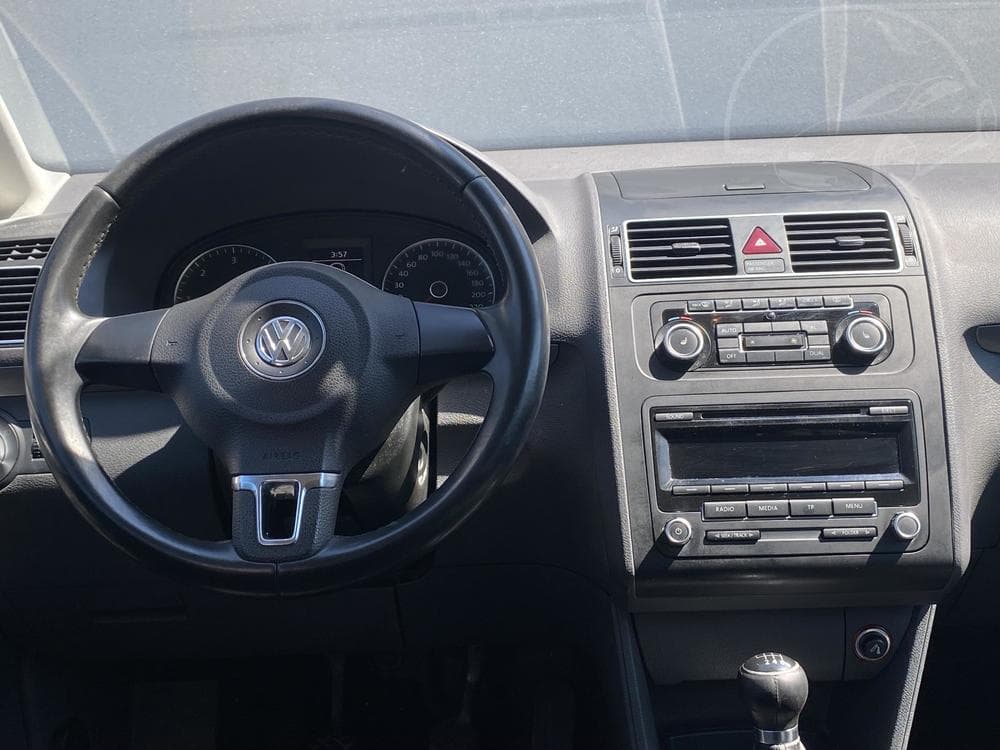 2011 Volkswagen TOURAN - 11