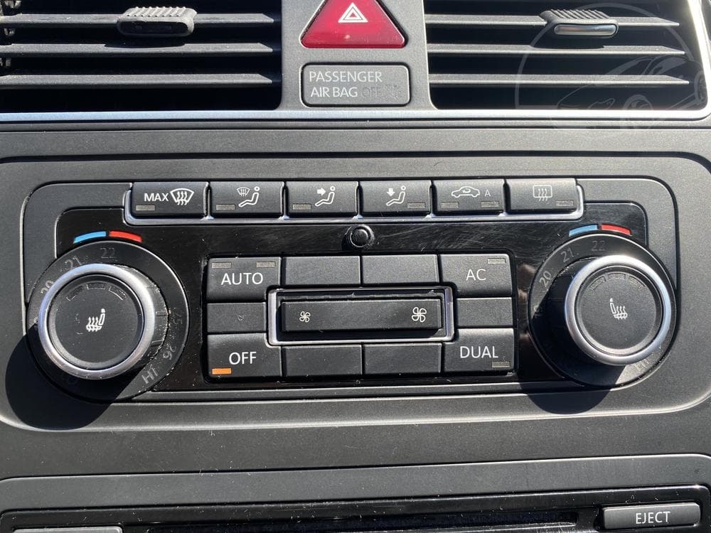 2011 Volkswagen TOURAN - 18
