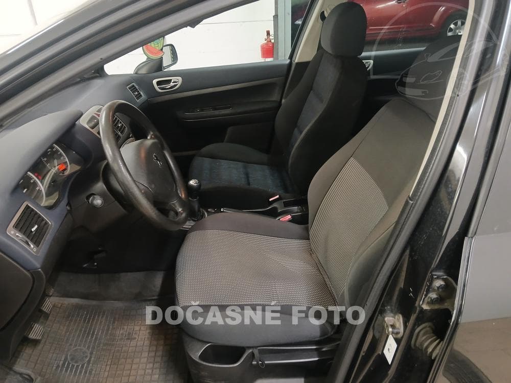 2002 Peugeot 307 - 3