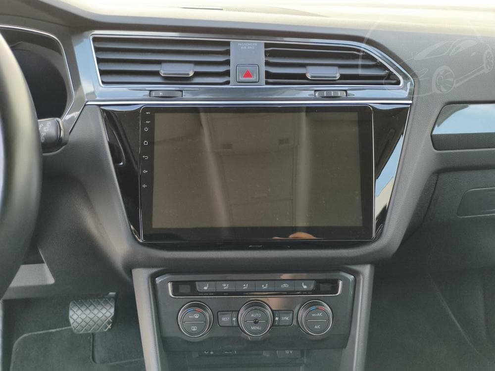 2016 Volkswagen Tiguan - 11