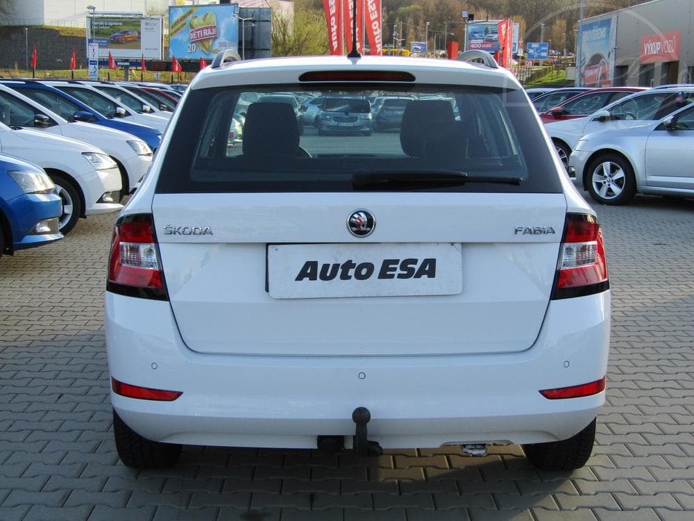 2019 Škoda FABIA - 13