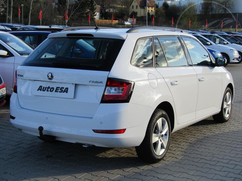 2019 Škoda FABIA - 16