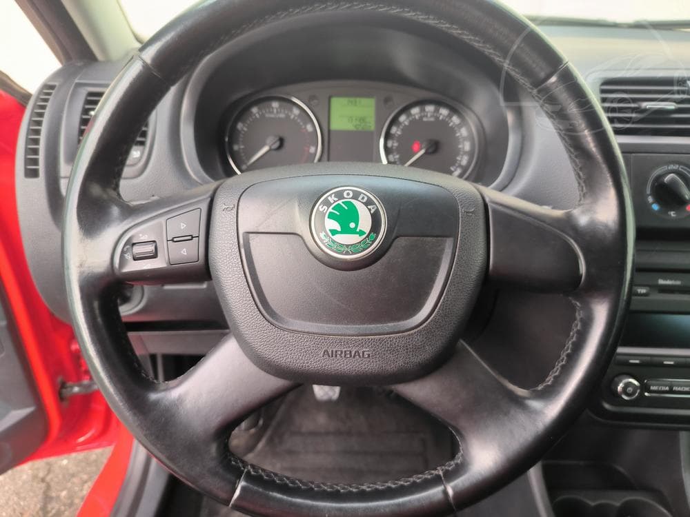 2010 Škoda FABIA - 13