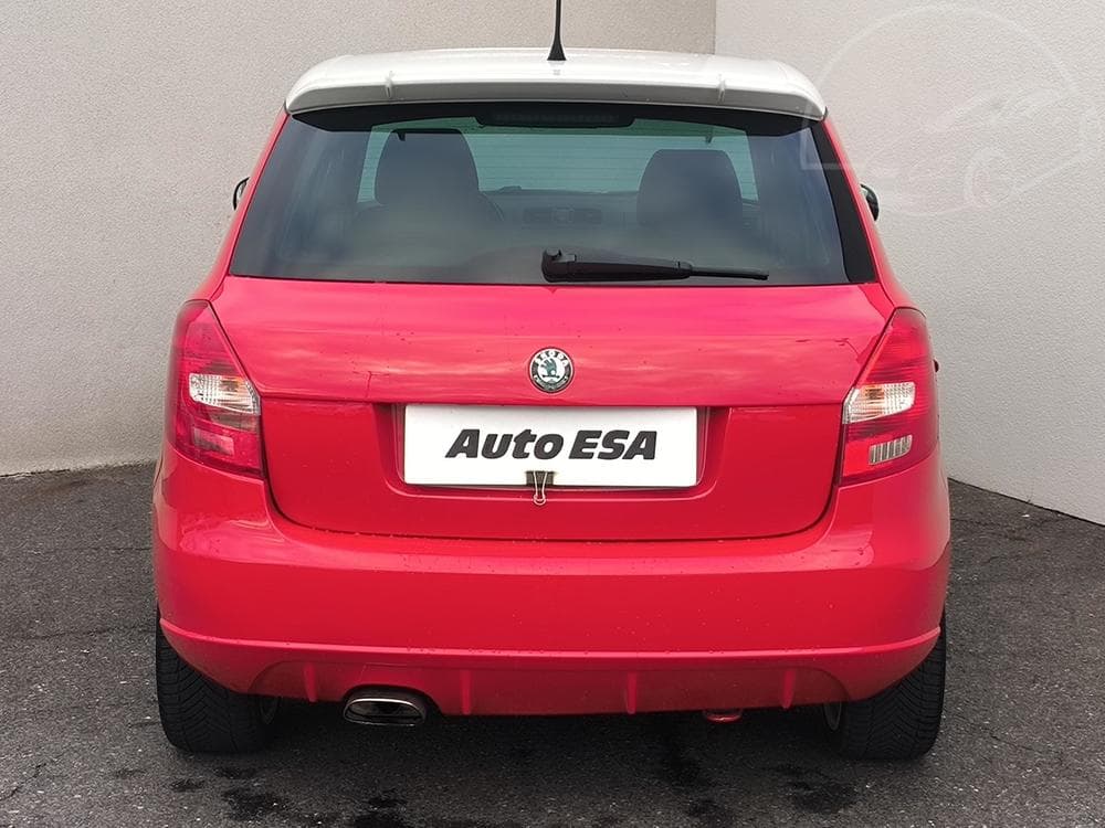 2010 Škoda FABIA - 5
