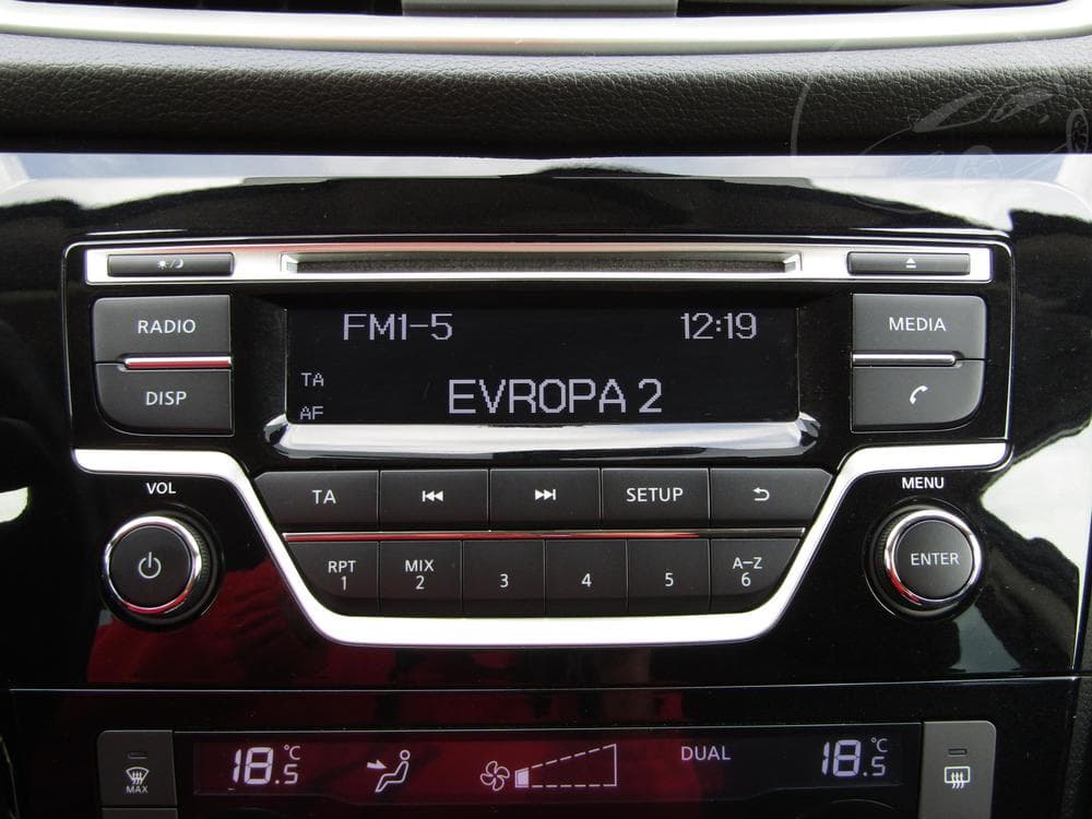 2016 Nissan Qashqai - 17