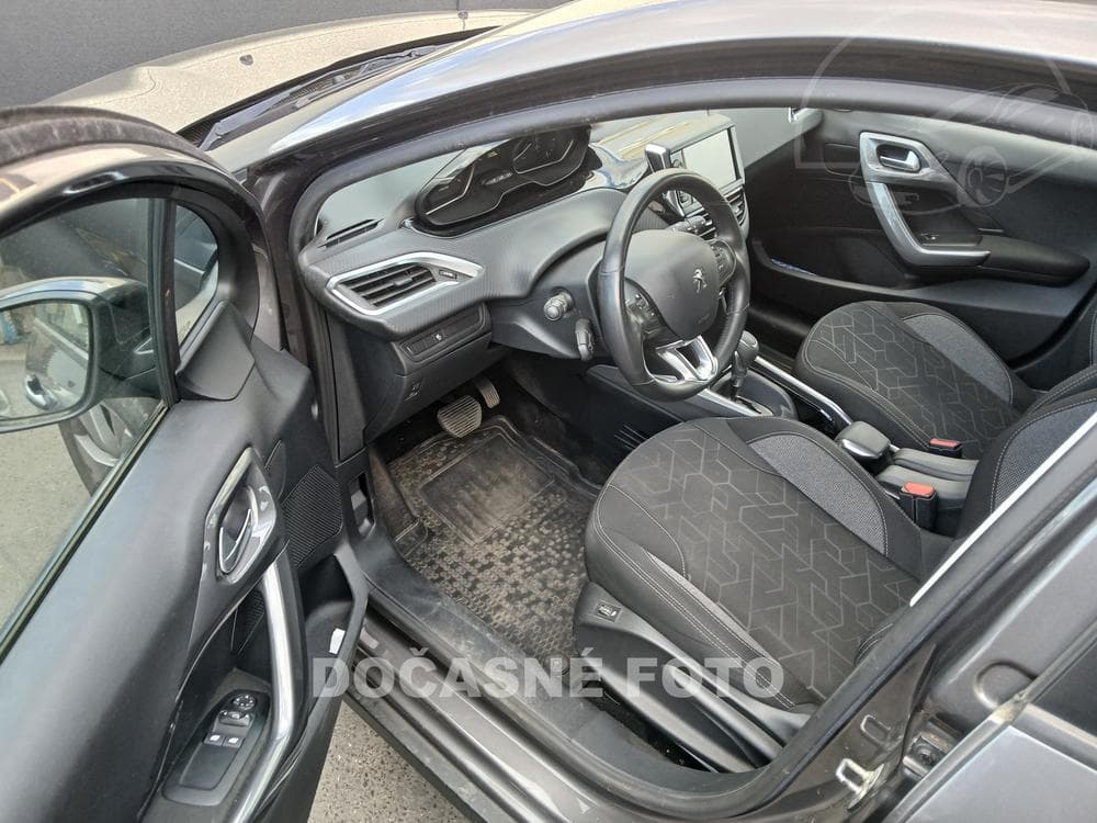 2017 Peugeot 2008 - 3