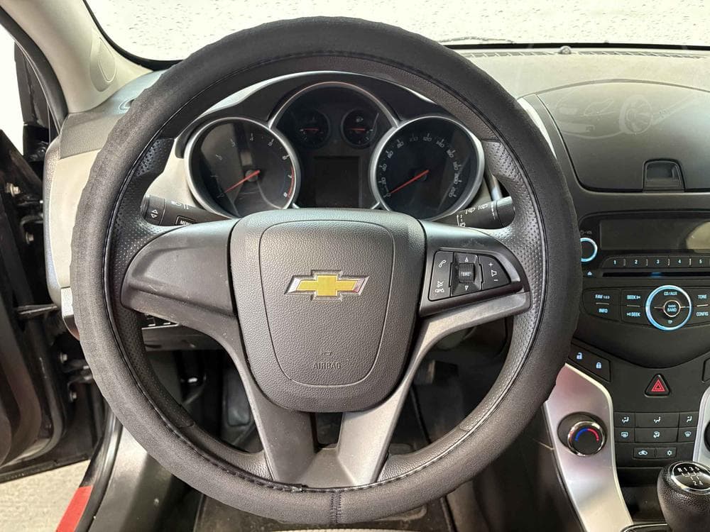2013 Chevrolet CRUZE - 14
