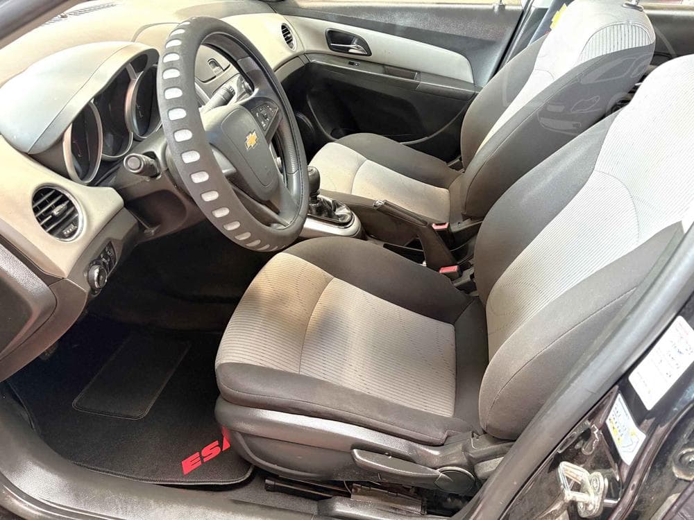 2013 Chevrolet CRUZE - 9