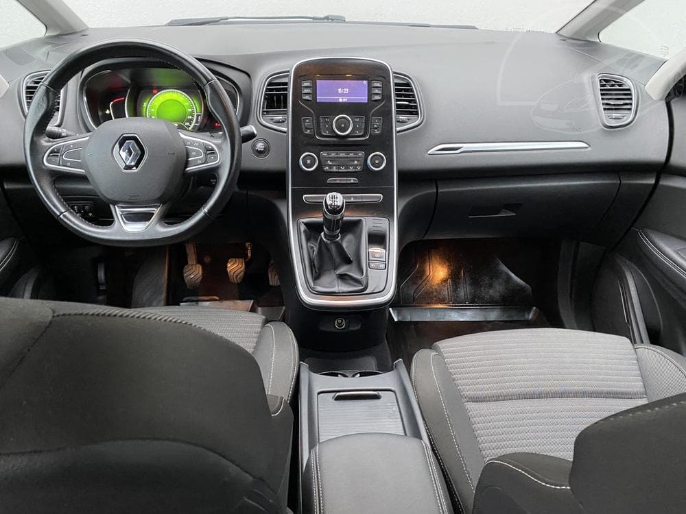 2017 Renault SCENIC - 8