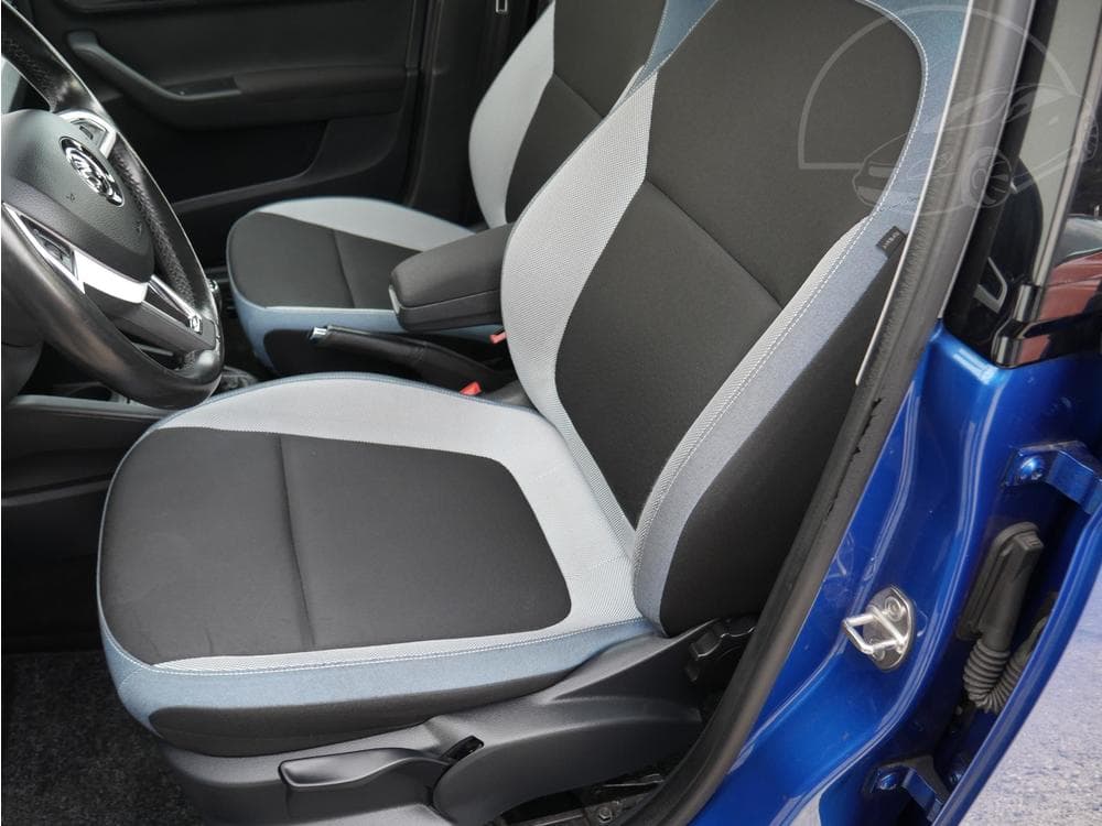 2015 Škoda FABIA - 12
