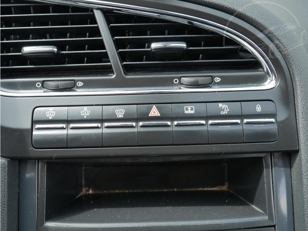 2014 Peugeot 5008 - 46