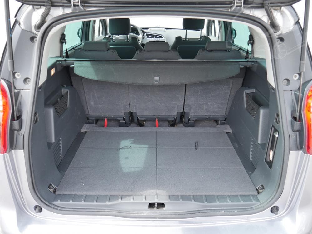 2014 Peugeot 5008 - 19