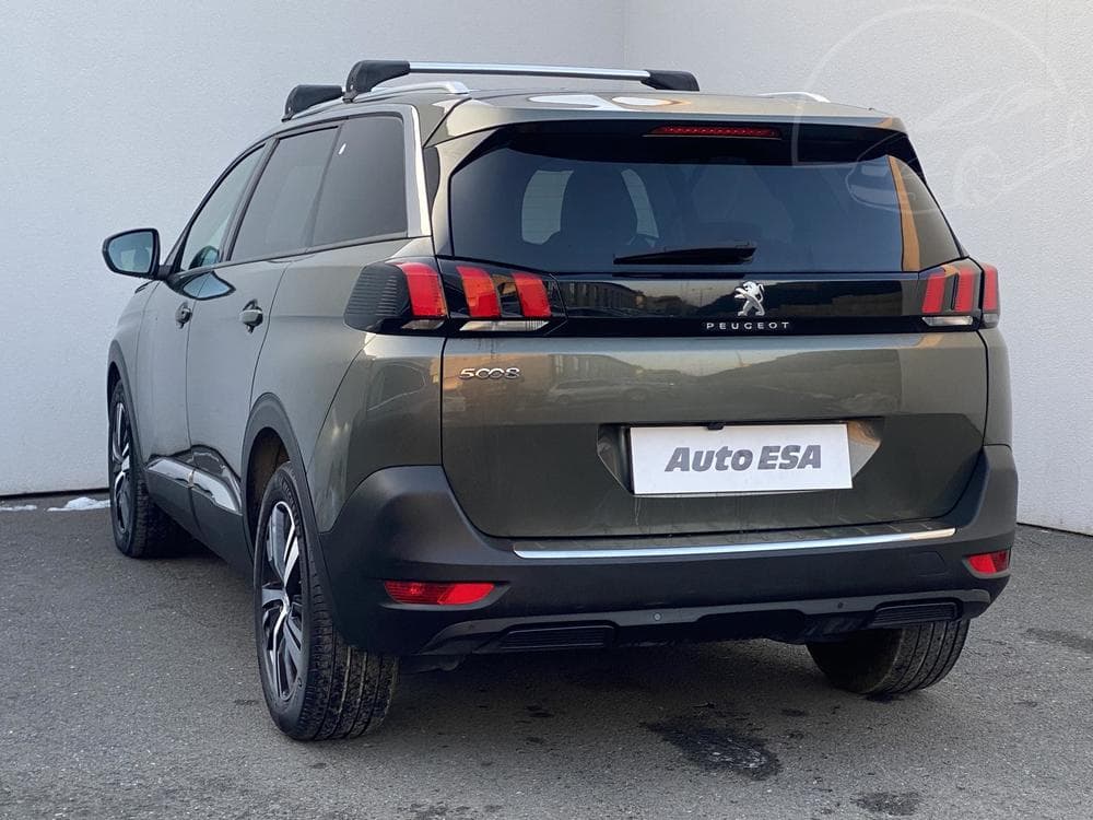 2020 Peugeot 5008 - 6