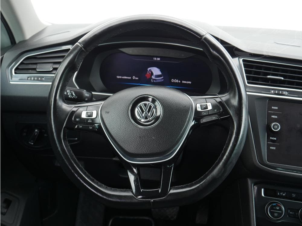 2018 Volkswagen TIGUAN - 61