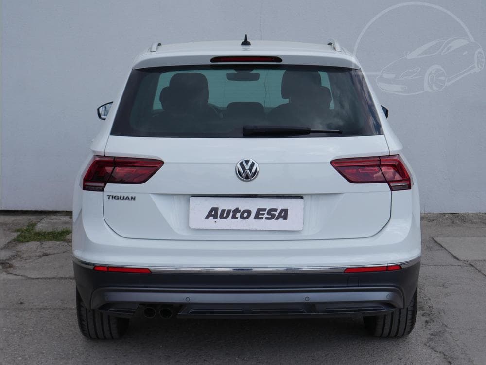 2018 Volkswagen TIGUAN - 17