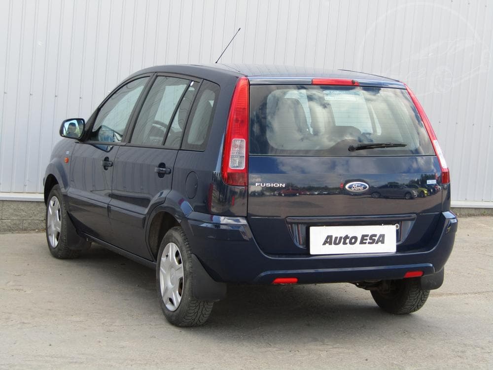 2010 Ford FUSION - 6