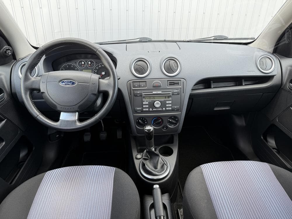 2010 Ford FUSION - 8