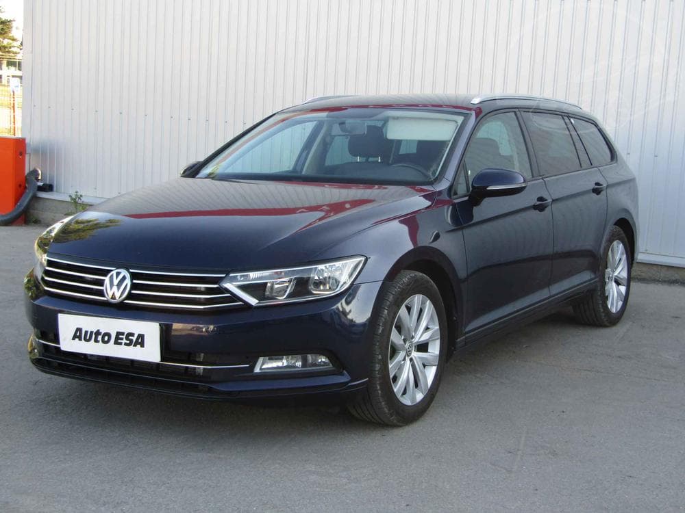 2015 Volkswagen PASSAT - 3
