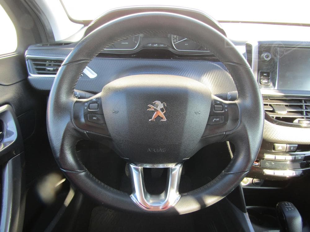 2018 Peugeot 2008 - 15