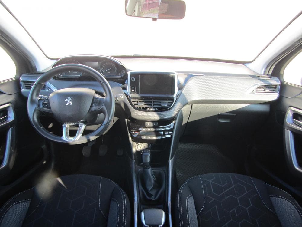 2018 Peugeot 2008 - 8
