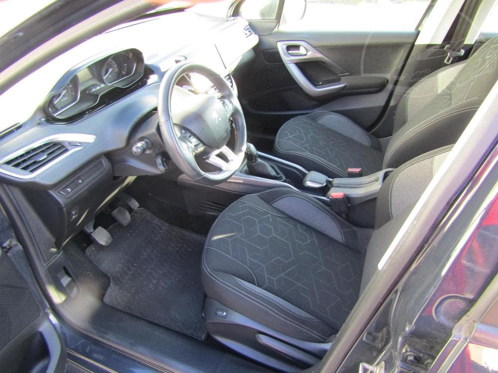 2018 Peugeot 2008 - 9