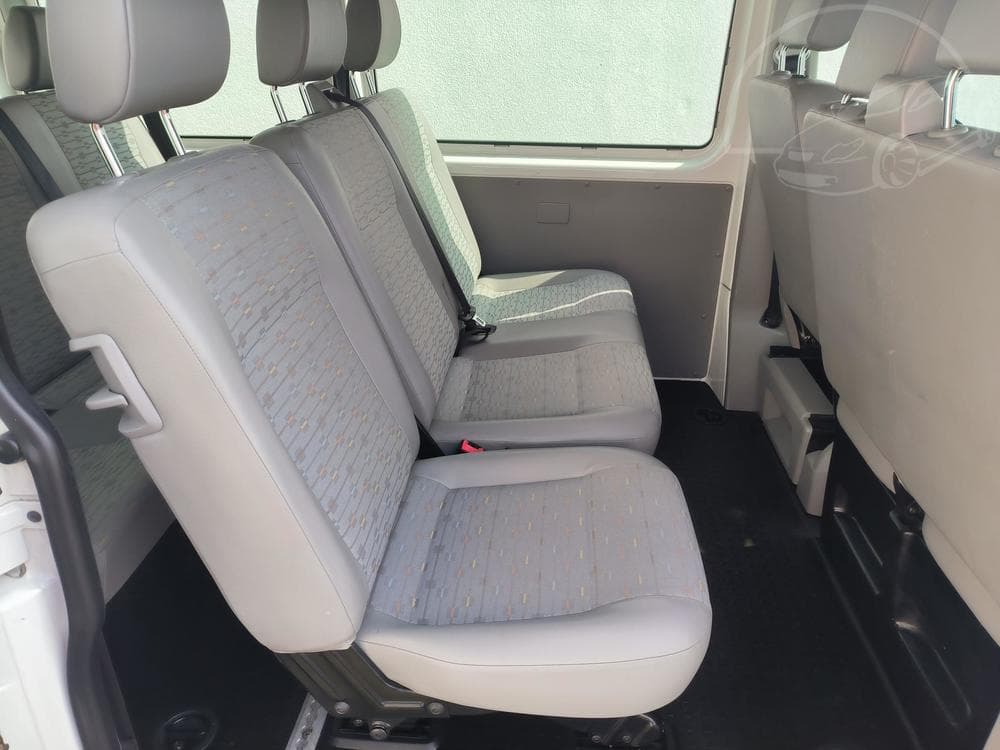 2010 Volkswagen Transporter - 10