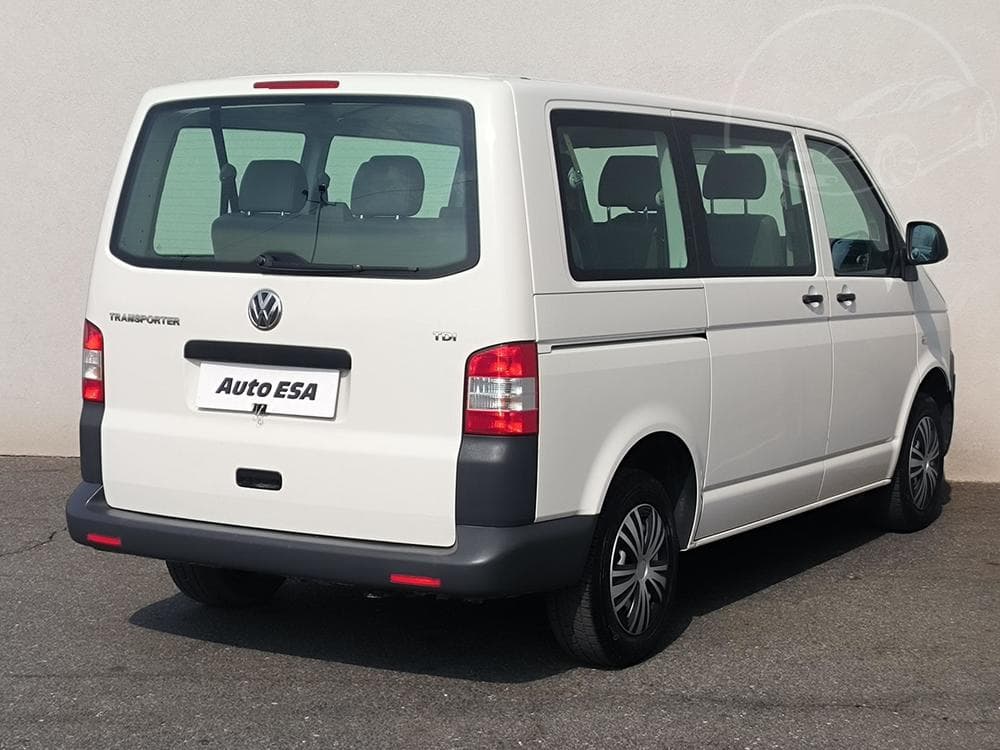 2010 Volkswagen Transporter - 4