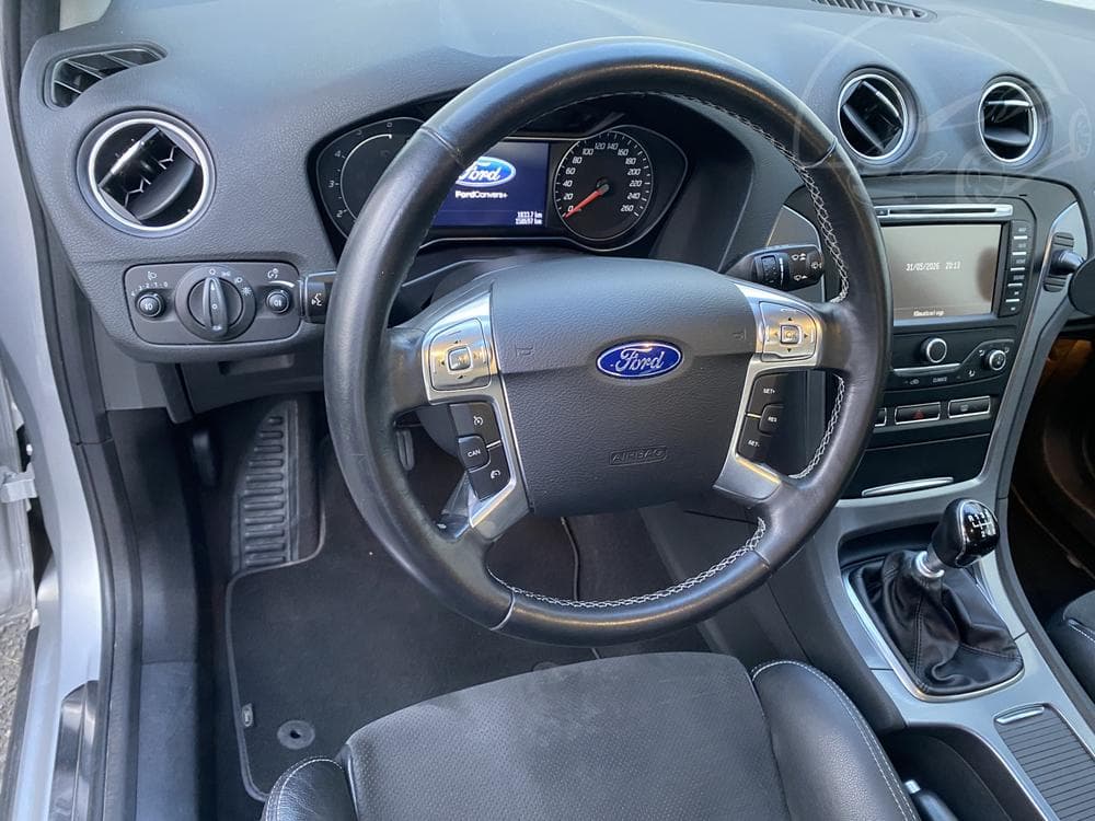 2014 Ford MONDEO - 23