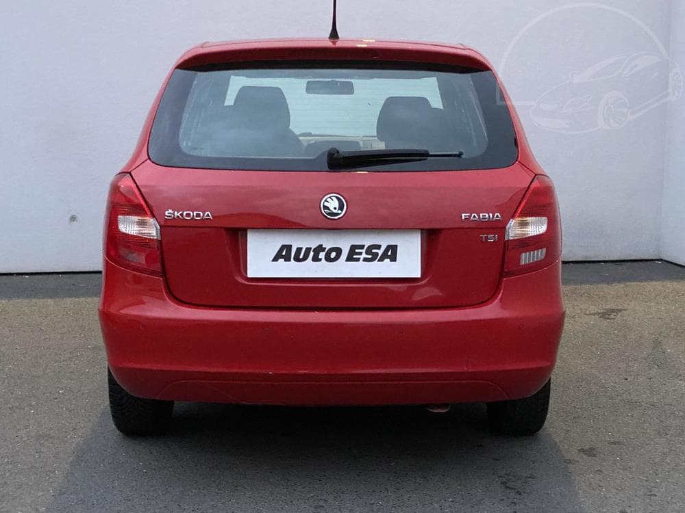 2014 Škoda FABIA - 5