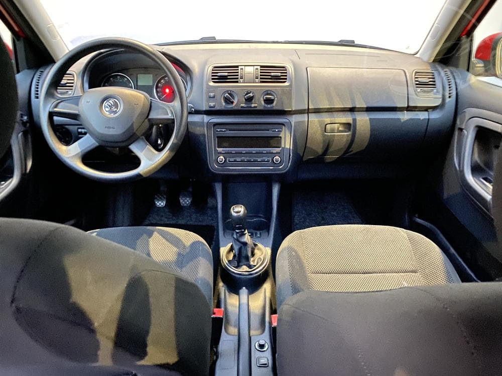 2014 Škoda FABIA - 8