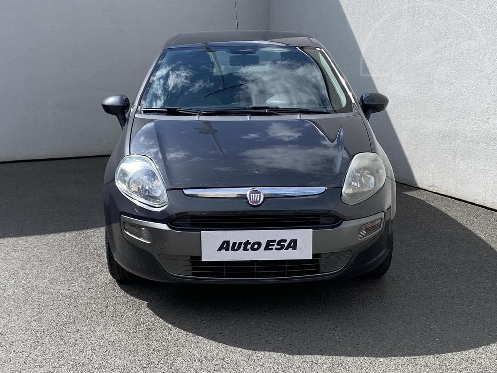 2010 Fiat PUNTO - 2