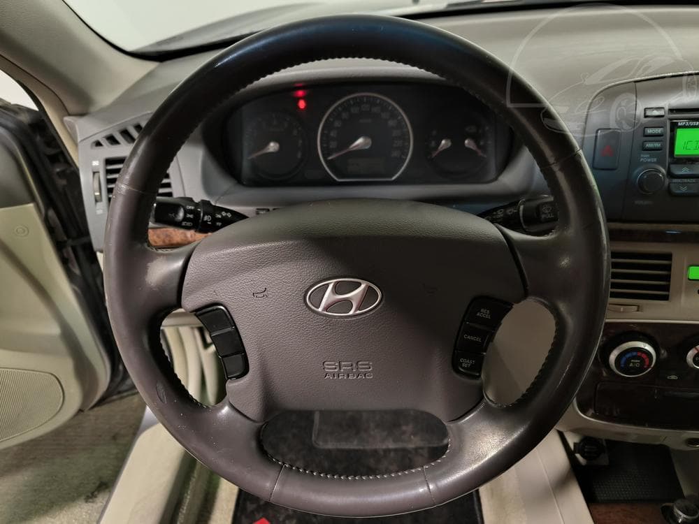 2009 Hyundai SONATA - 13
