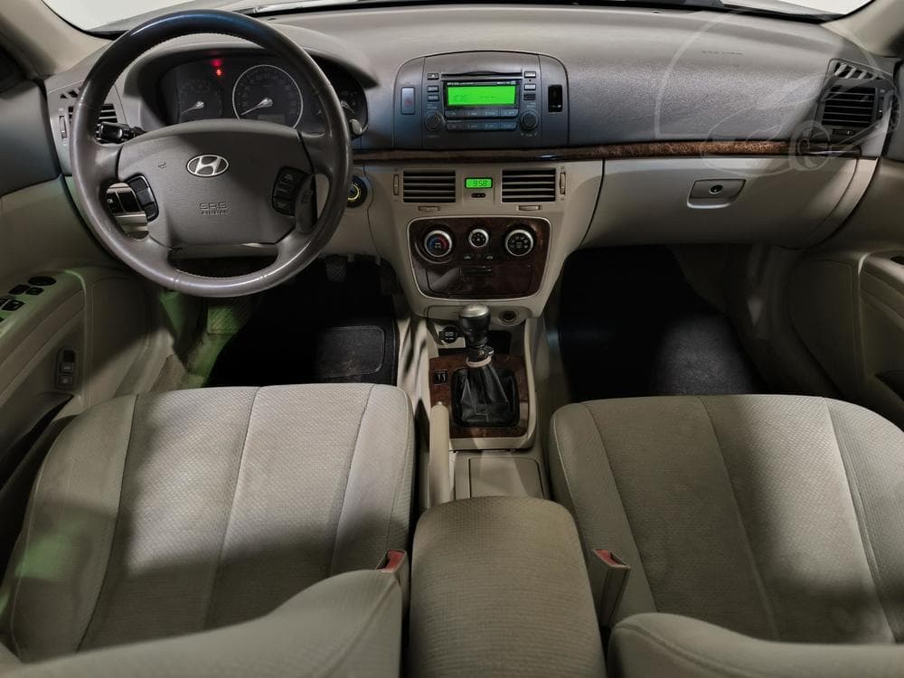 2009 Hyundai SONATA - 8