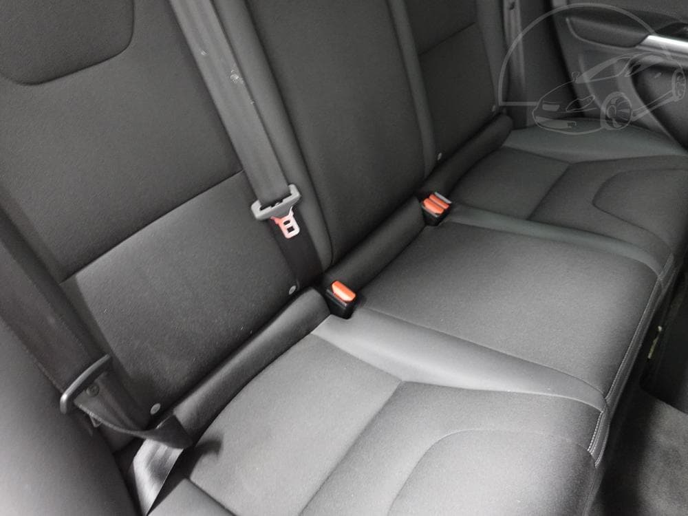 2014 Volvo V60 - 12
