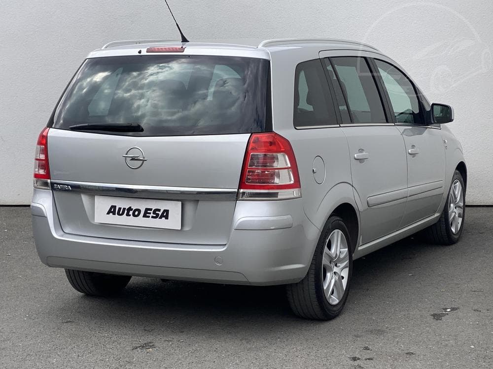 2010 Opel ZAFIRA - 4